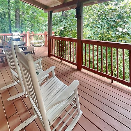 Splashing Sunrise, 2 Bedrooms, Private Pool, Arcade, Hot Tub, Sleeps 6 Pigeon Forge Exterior foto