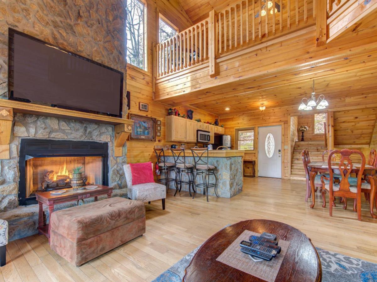 Splashing Sunrise, 2 Bedrooms, Private Pool, Arcade, Hot Tub, Sleeps 6 Pigeon Forge Exterior foto